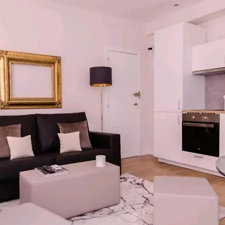Luxury Downtown C. Del Tratado A Apartment Vigo Exterior photo
