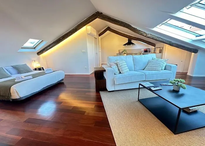 Luxury Downtown C. Del Tratado A
