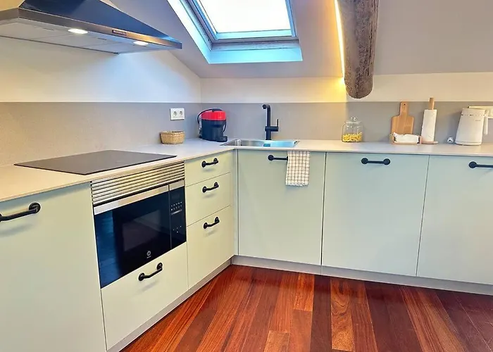 Luxury Downtown C. Del Tratado A