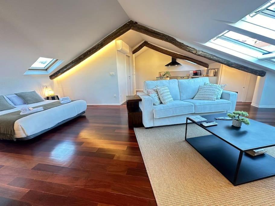 Apartment Luxury Downtown C. Del Tratado A